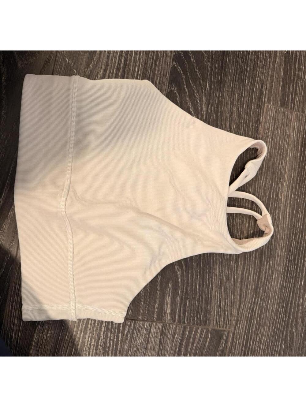Lululemon Women's Tan and Cream Bra